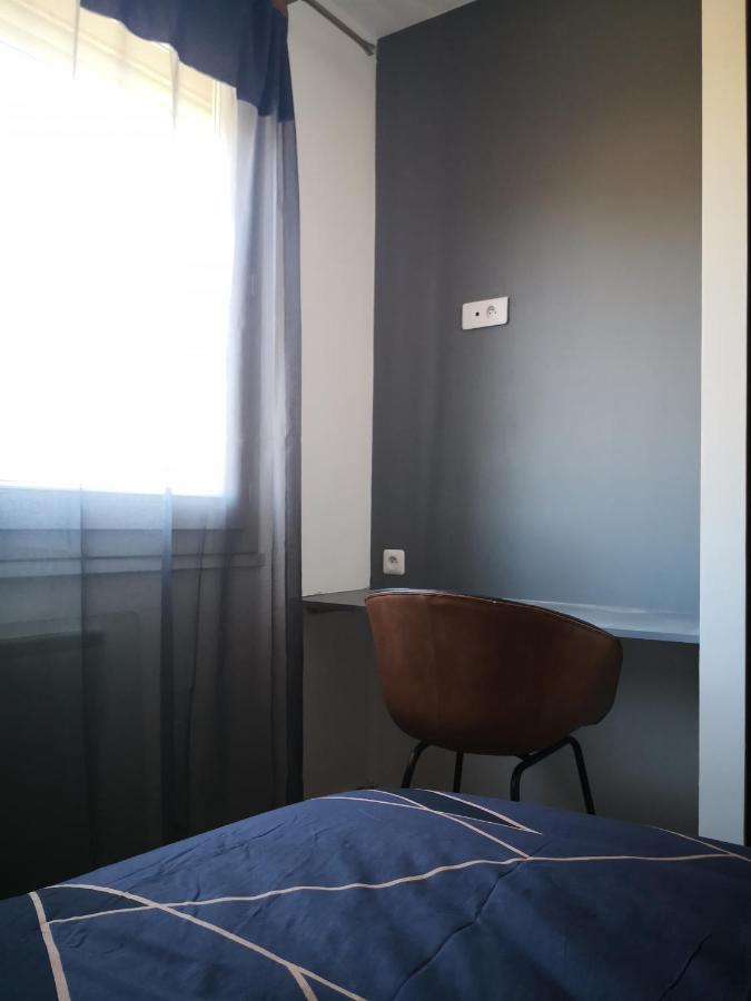 Logement Entier 78 M2, 7 Pers Cosy Et Spacieux Proche Du Centre-Ville Et De La Gare Авиньон Экстерьер фото