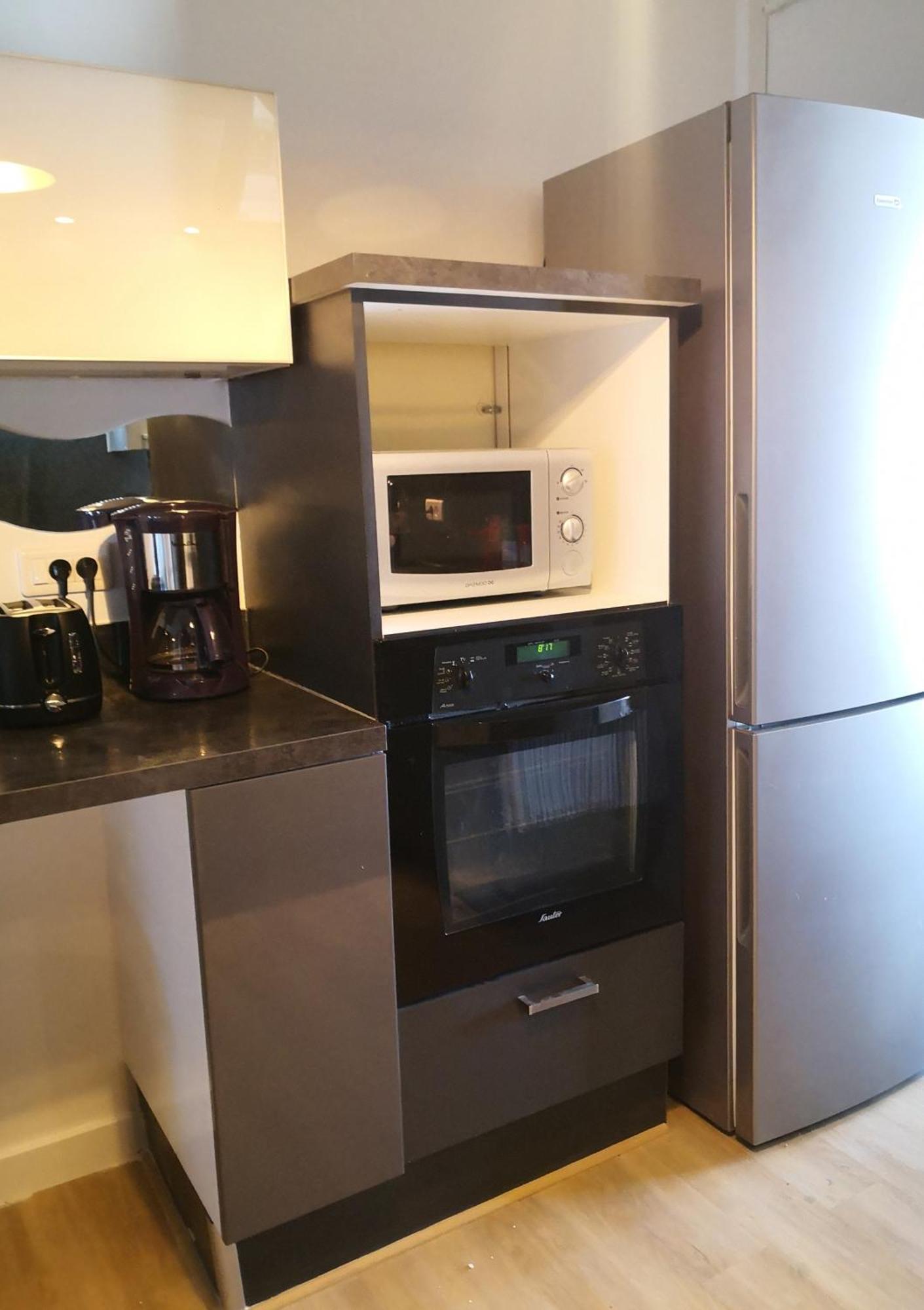 Logement Entier 78 M2, 7 Pers Cosy Et Spacieux Proche Du Centre-Ville Et De La Gare Авиньон Экстерьер фото